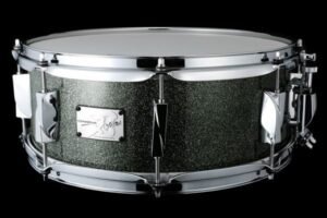 Canopus Snare Drum Yaiba II, Birch ,6.5x14, Gray Sparkle Lacquer.