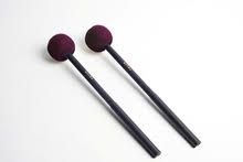 Freer Baquetas de Bombo Medium Maple Ball with Hard Felt Cover (par) BDFH